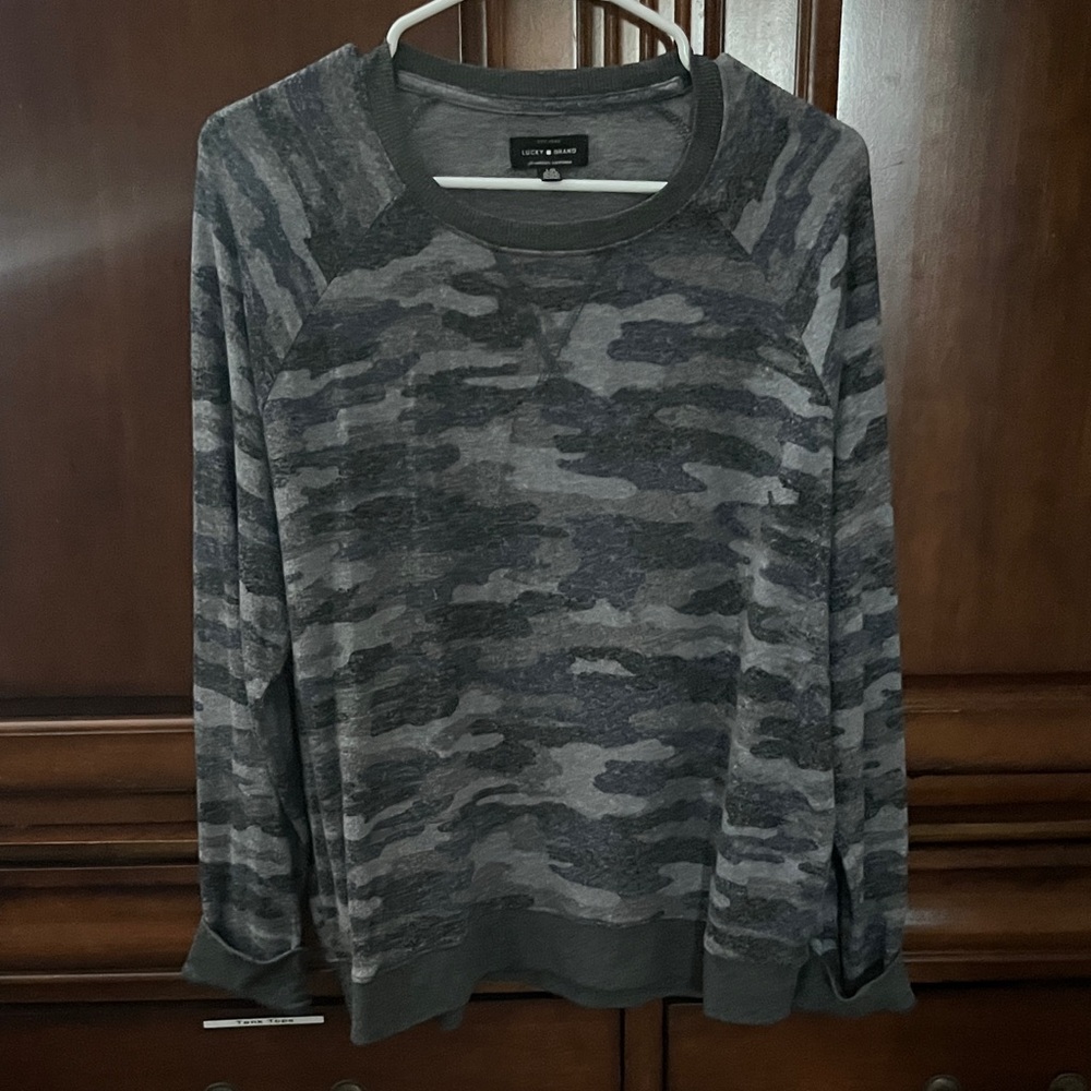 Lucky Brand Gray Camouflage Crewneck Sweater
